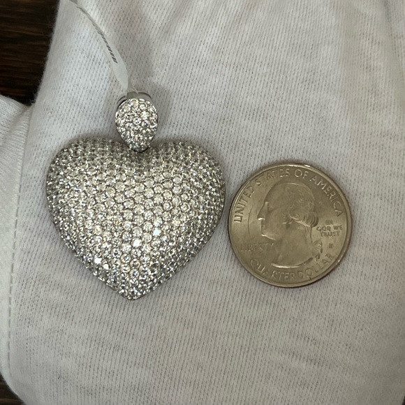 BRAND NEW CZ PAVE STERLING SILVER LARGE HEART PENDANT - Picture 4 of 9